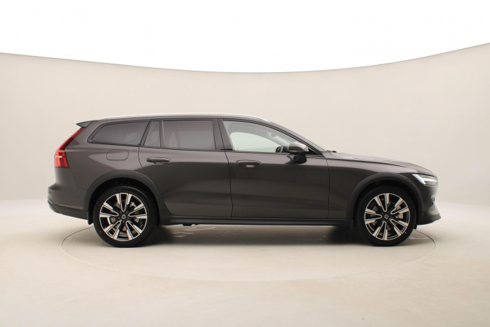 Volvo V60 CC B5 AWD PLUS BRIGHT AUT