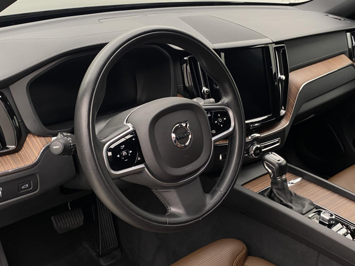 Volvo XC60 D4 AWD INSCRIPTION AUT CZ 2.0 d