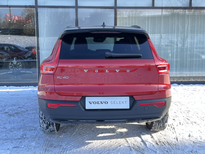 Volvo XC40 T5 R-DESIGN RECHARGE Aut 1.maj