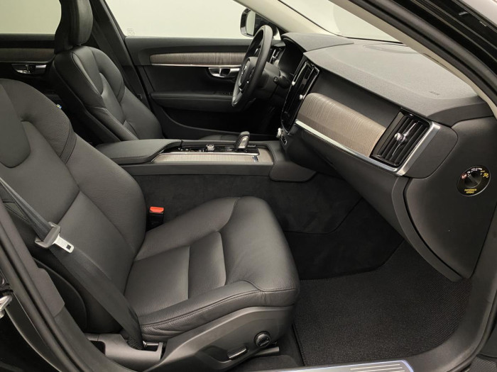 Volvo V90 CC B6 AWD ADVANCED REZERVACE 2.0 CC CC