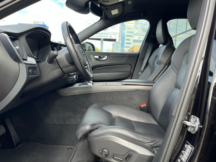 Volvo XC60 B5 AWD INSCRIPTION Aut 1.maj.