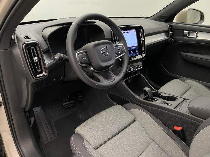 Volvo XC40 B3 AUT CORE