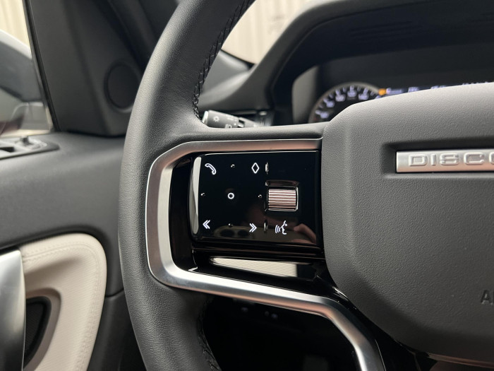 Land Rover Discovery Sport D165 R-DYNAMIC SE CZ APPROVED 2.0 d Dynamic SE