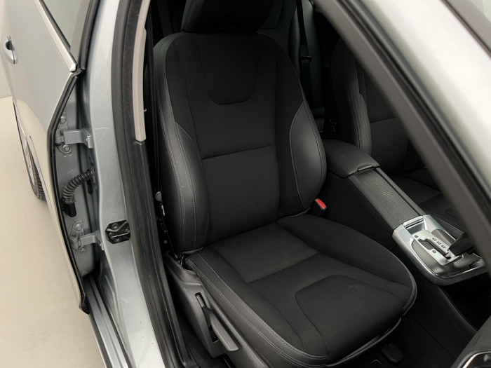 Volvo V60 D3 MOMENTUM AUT 2.0 d Momentum