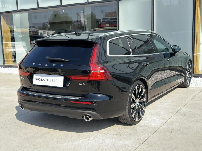 Volvo V60 D4 MOMENTUM 2.0 d Momentum