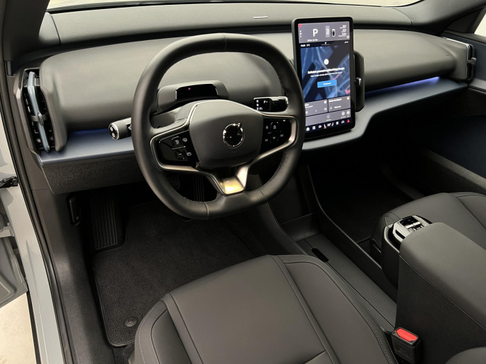 Volvo EX30 PURE ELECTRIC SINGLE PLUS CZ