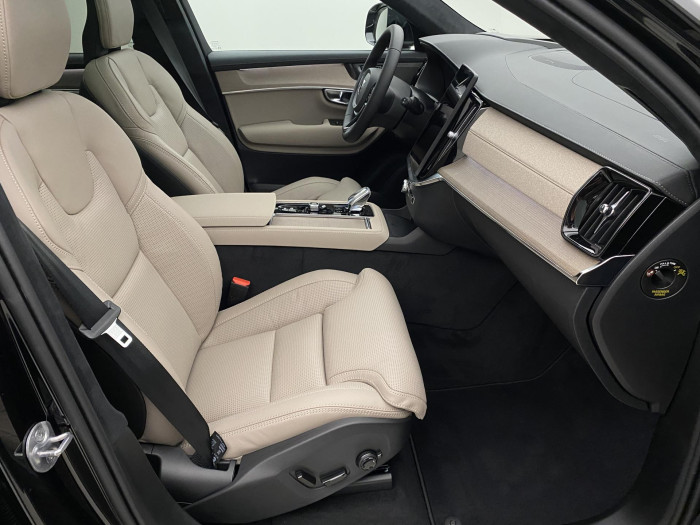 Volvo XC90 B5 AWD AUT BRIGHT ULTRA 7míst