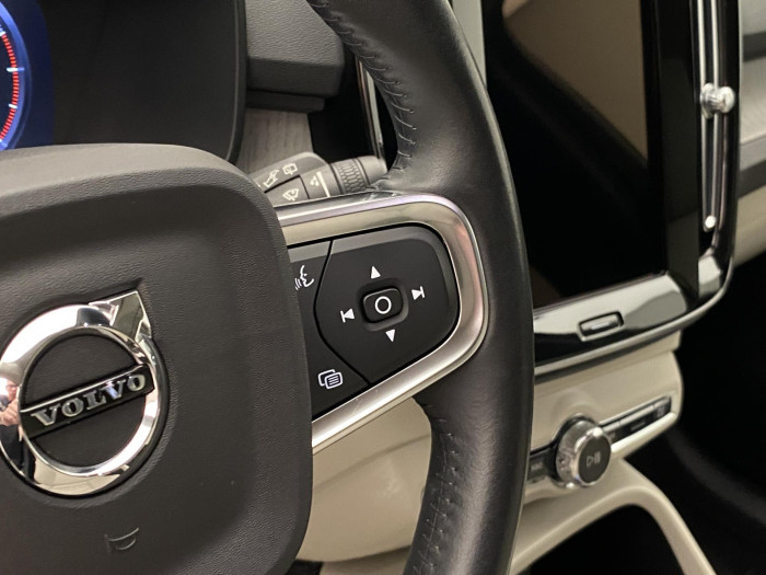 Volvo XC40 D4 AWD INSCRIPTION AUT CZ 2.0 d