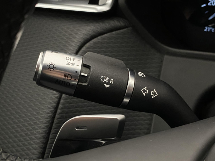 Land Rover Range Rover Velar D300 SE AWD AUT CZ 3.0 d SE