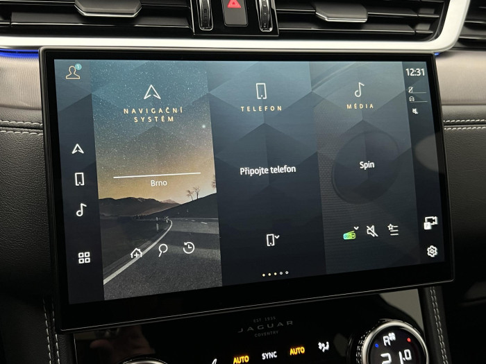 Jaguar F-Pace D300 R-DYNAMIC SE AWD AUT 3.0 d Dynamic SE