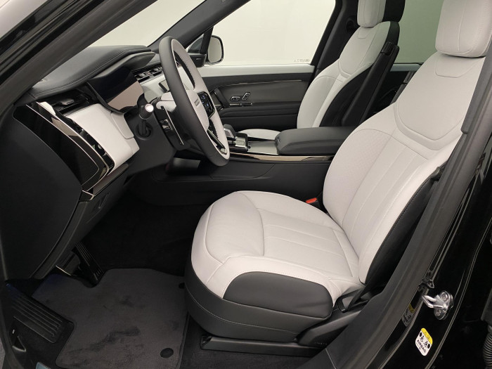 Land Rover Range Rover Sport D250 DYNAMIC SE AWD AUT 3.0 d Dynamic SE