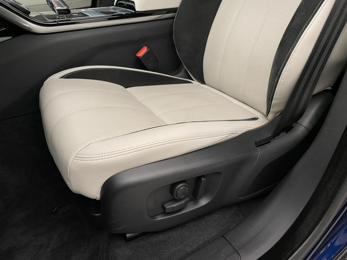 Land Rover Range Rover Velar D200 DYNAMIC SE AWD AUT 2.0 d Dynamic SE