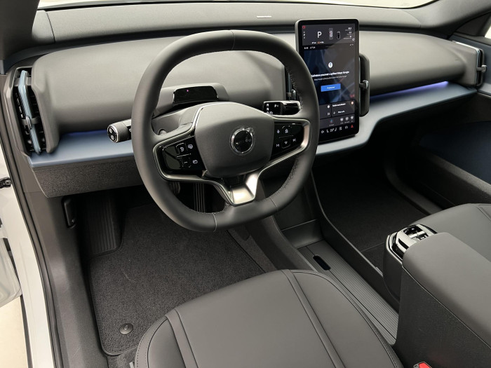 Volvo EX30 CC AWD TWIN MOTOR ULTRA AUT CC CC