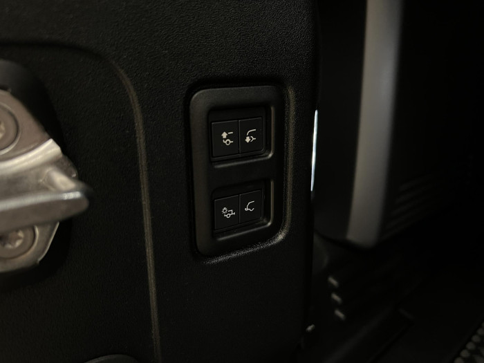 Land Rover Defender 110 D300 SEDONA EDITION AWD 3.0 d Edition