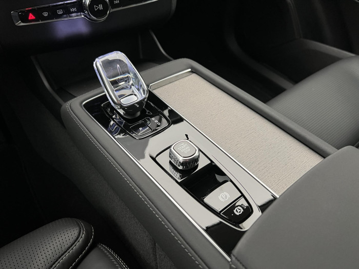 Volvo XC90 B5 AWD PLUS BRIGHT 7MÍST AUT