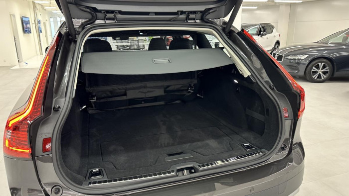 Volvo V90 CROSS COUNTRY B4 AWD PLUS AUT 2.0 Plus