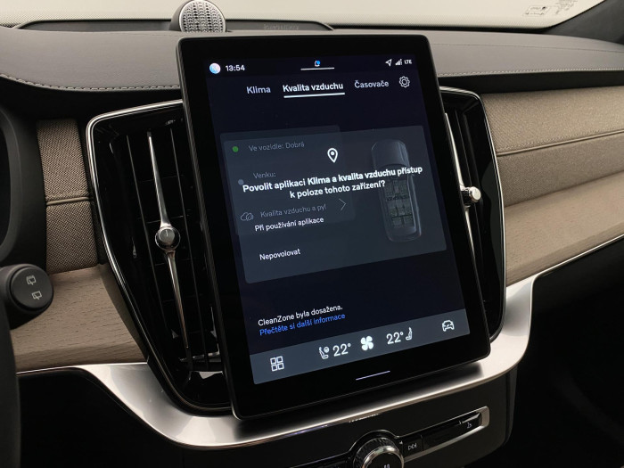 Volvo XC90 T8 AWD RECHARGE DARK ULTRA 7m