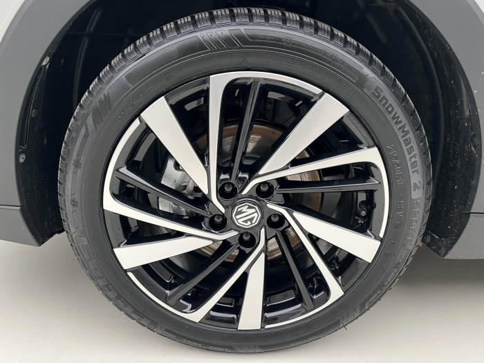 MG ZS 1.5 EXCLUSIVE HYBRID+ AUT CZ 1.5 Exclusive