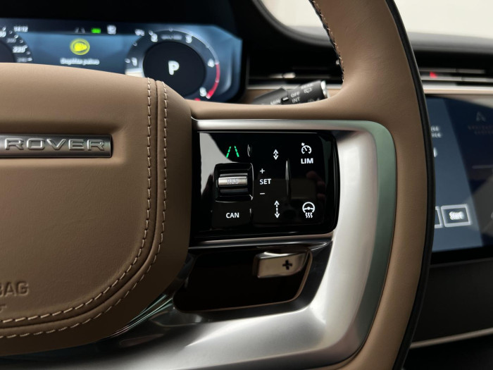 Land Rover Range Rover D350 HSE SWB AWD Aut REZERVACE 3.0 d