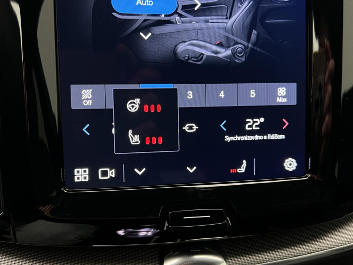 Volvo XC60 T6 AWD RECHARGE ULTRA DARK AUT