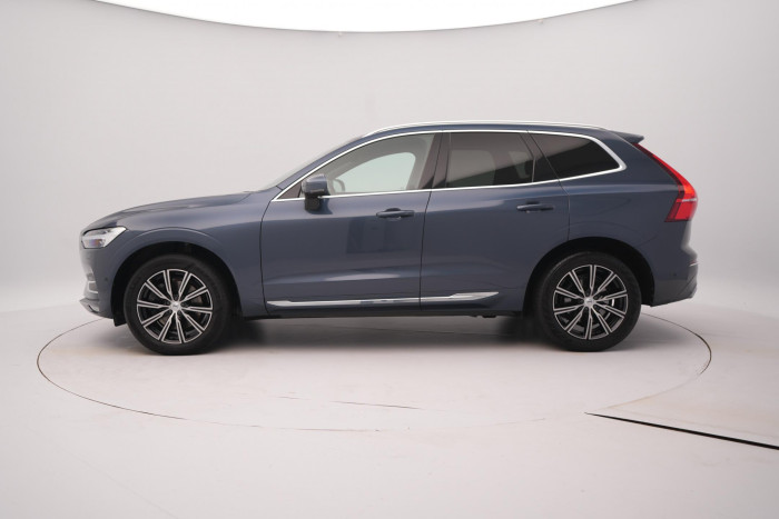 Volvo XC60 B4 AWD MOMENTUM CZ 1.maj 2.0 Momentum