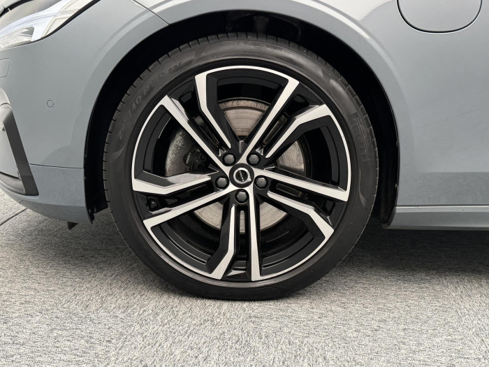 Volvo S90 T8 AWD R-DESIGN RECHARGE CZ