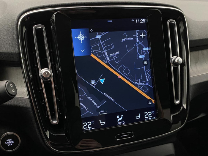 Volvo XC40 D4 AWD INSCRIPTION REZERVACE 2.0 d