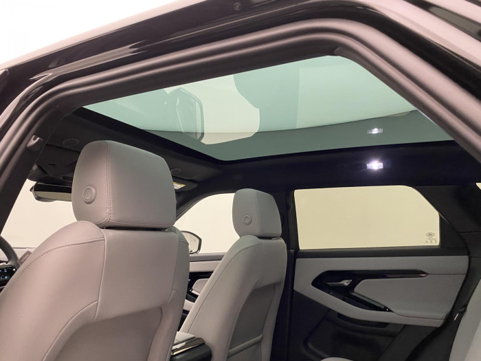 Land Rover Range Rover Evoque P270e S AWD REZERVACE
