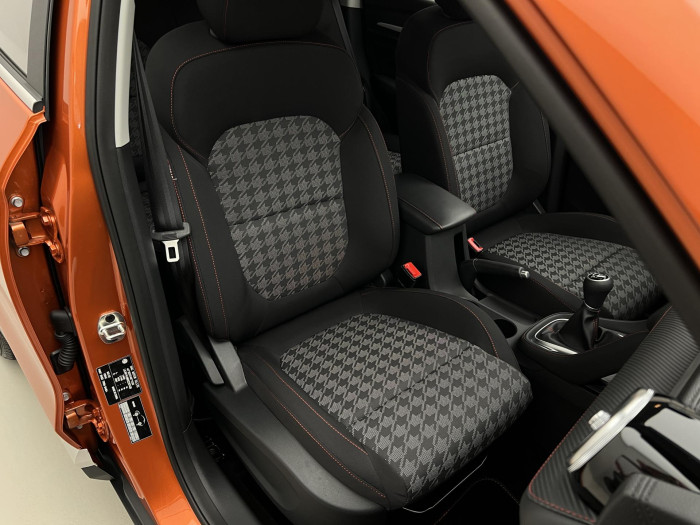 MG ZS 1.5 ESSENTIAL PLUS CZ