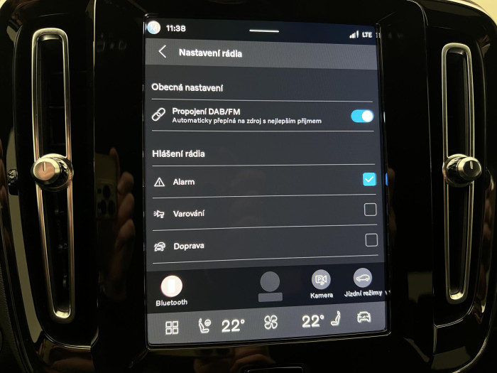 Volvo XC40 B3 DARK PLUS AUT