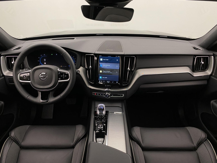 Volvo XC60 B5 AWD PLUS BLACK EDITION AUT