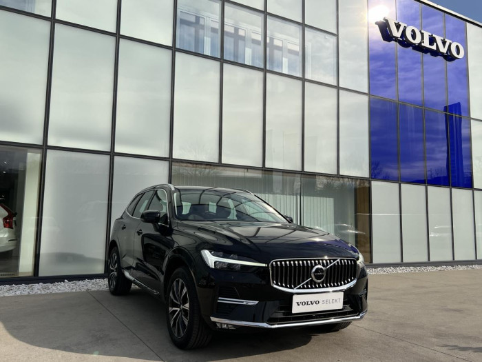 Volvo XC60 B4 AWD PLUS DARK Aut 1.maj.