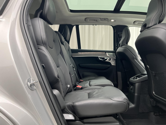 Volvo XC90 T8 AWD RECHARGE ULTRA DARK AUT