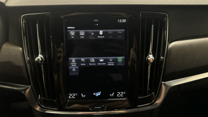 Volvo V90 CROSS COUNTRY D4 AWD REZERVACE 2.0 d