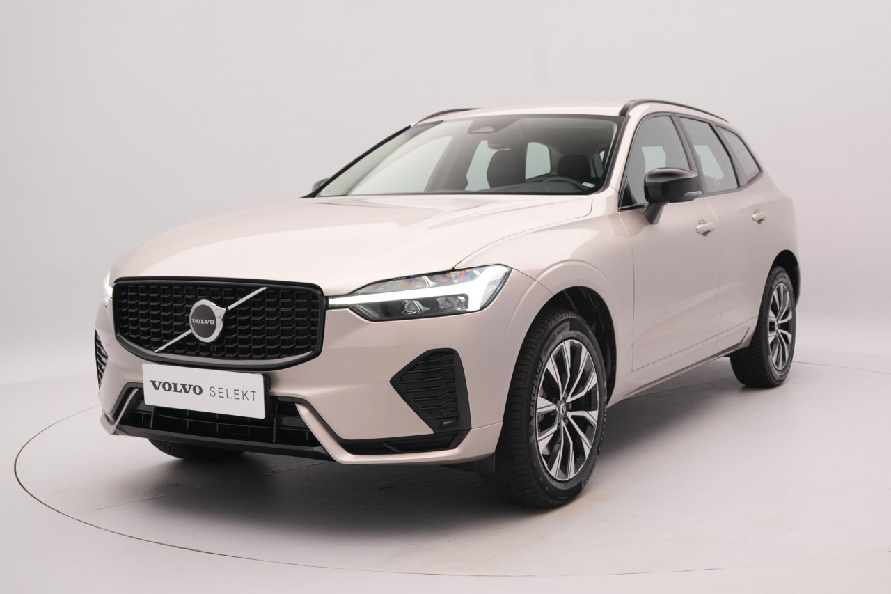 Volvo XC60 B4 AWD PLUS DARK CZ 1.maj