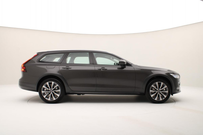 Volvo V90 B4 AWD AUT CROSS COUNTRY PLUS 2.0 Plus