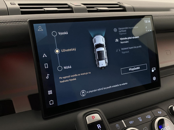 Land Rover Defender 110 D250X-DYNAMIC SE REZERVACE 3.0 d Dynamic SE