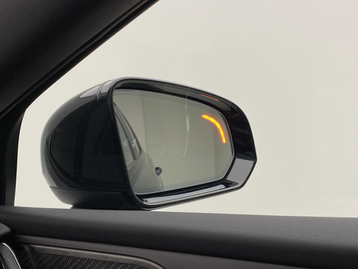 Volvo V60 B4 AUT DARK PLUS