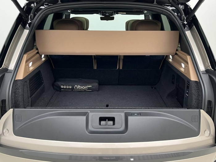 Land Rover Range Rover P460e AUTOBIOGRAPHY