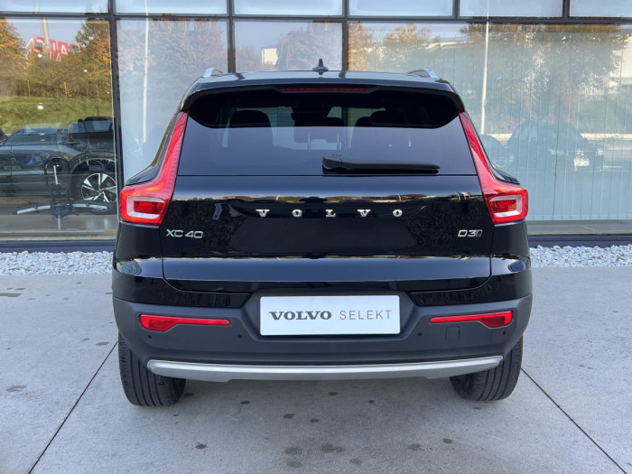 Volvo XC40 D3 AWD MOMENTUM Aut 1.maj. 2.0 d Momentum
