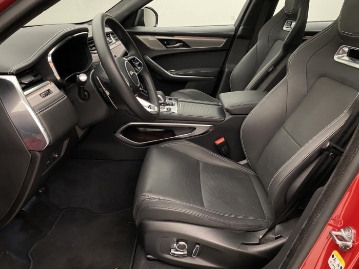 Jaguar F-Pace D300 R-DYNAMIC HSE AWD AUT 3.0 d Dynamic