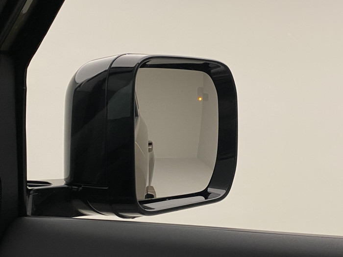 Land Rover Defender 110 D300 X-DYNAMIC SE AWD AUT 3.0 d Dynamic SE