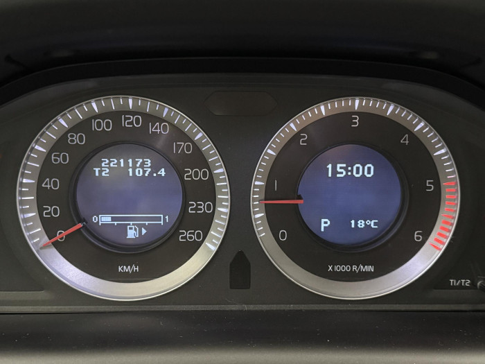 Volvo XC60 D3 AWD SUMMUM 2.4 d Summum