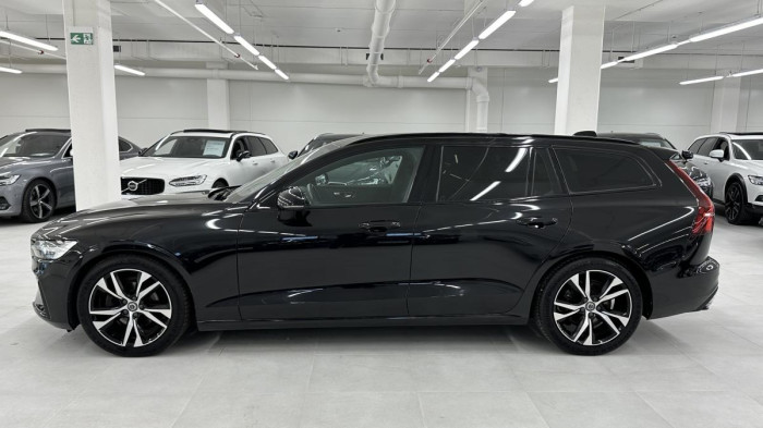 Volvo V60 D3 R-DESIGN AUT REZERVACE 2.0 d