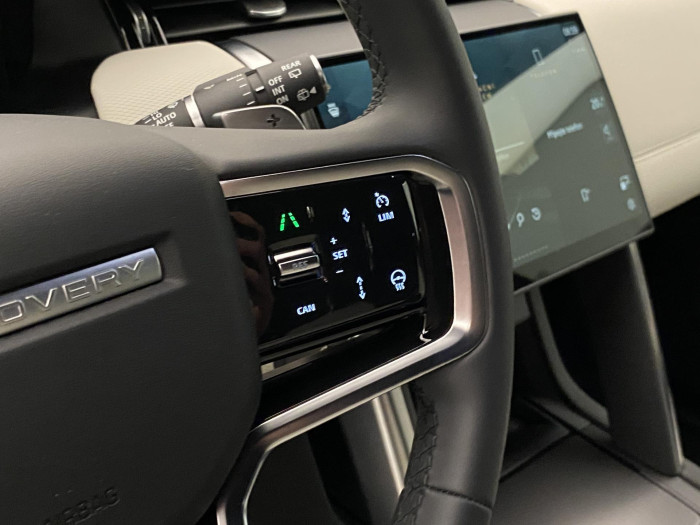 Land Rover Discovery Sport D200 SE DYNAMIC AWD CZ 1.maj 2.0 d SE Dynamic