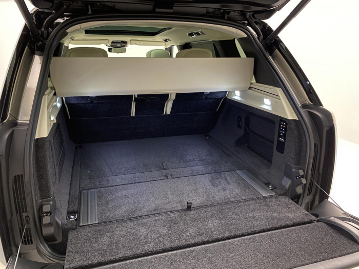 Land Rover Range Rover P530 AUTOBIOGRAPHY REZERVACE