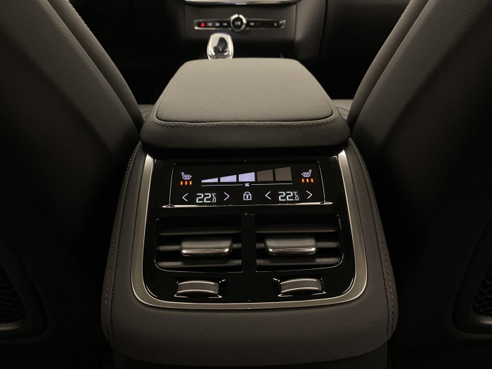 Volvo XC90 T8 AWD RECHARGE BRIGHT PLUS 7m