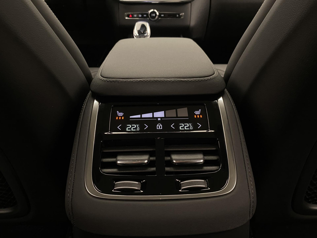 Volvo XC90 T8 AWD RECHARGE BRIGHT PLUS 7m