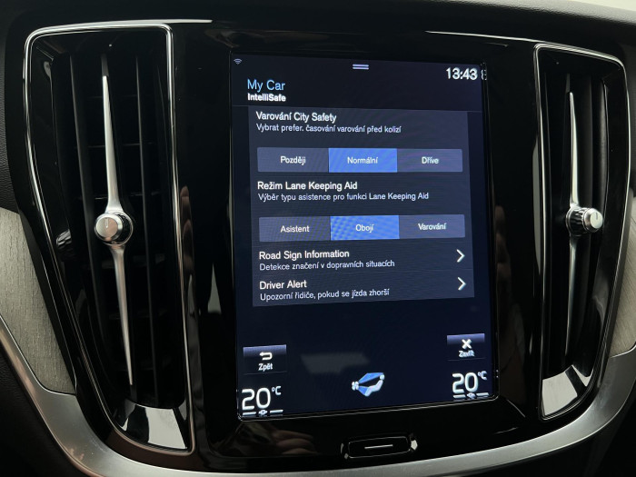 Volvo V60 D3 INSCRIPTION 1.maj. 2.0 d