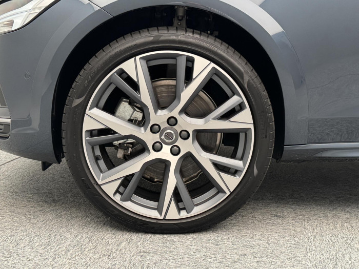 Volvo V90 CC B5 AWD ULTIMATE AUT 1.maj 2.0 CC CC